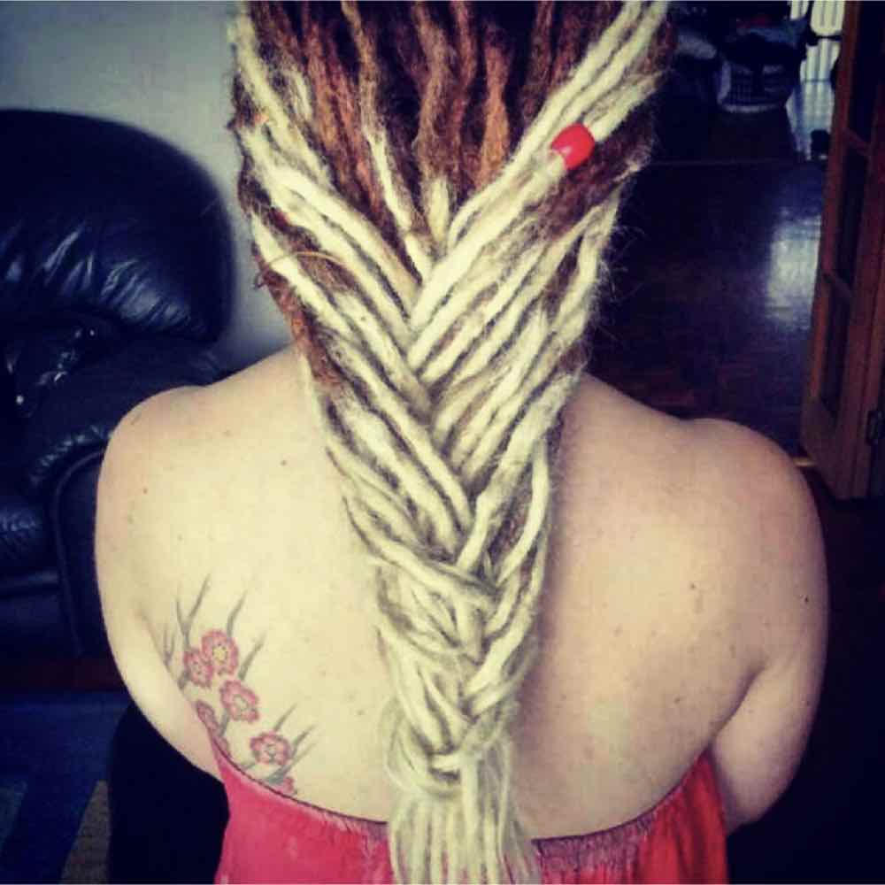 braiding dreadlocks with extensions, ombre faux locs